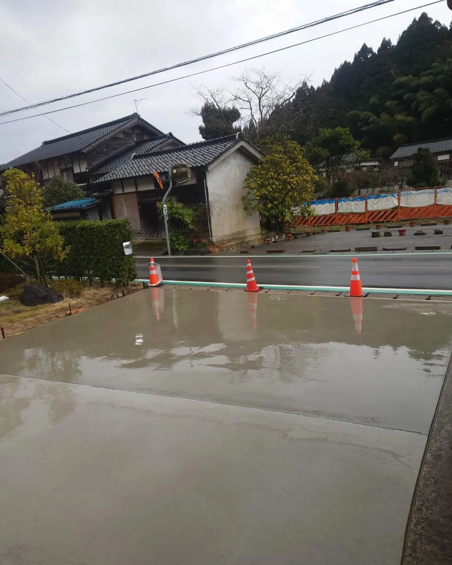 【豊岡市竹野カーポート・土間コンクリート工事】