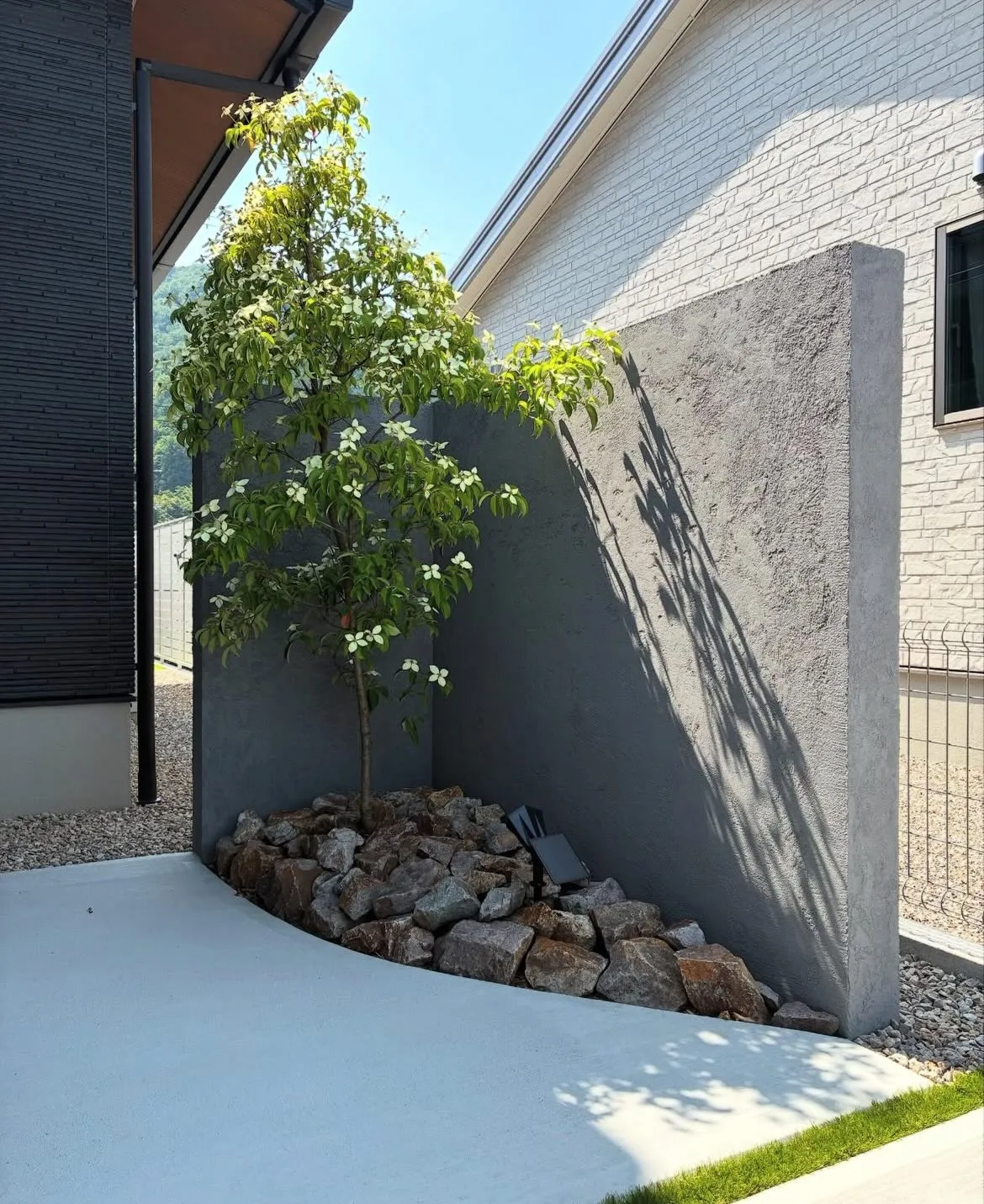 【朝来市 新築外構工事】