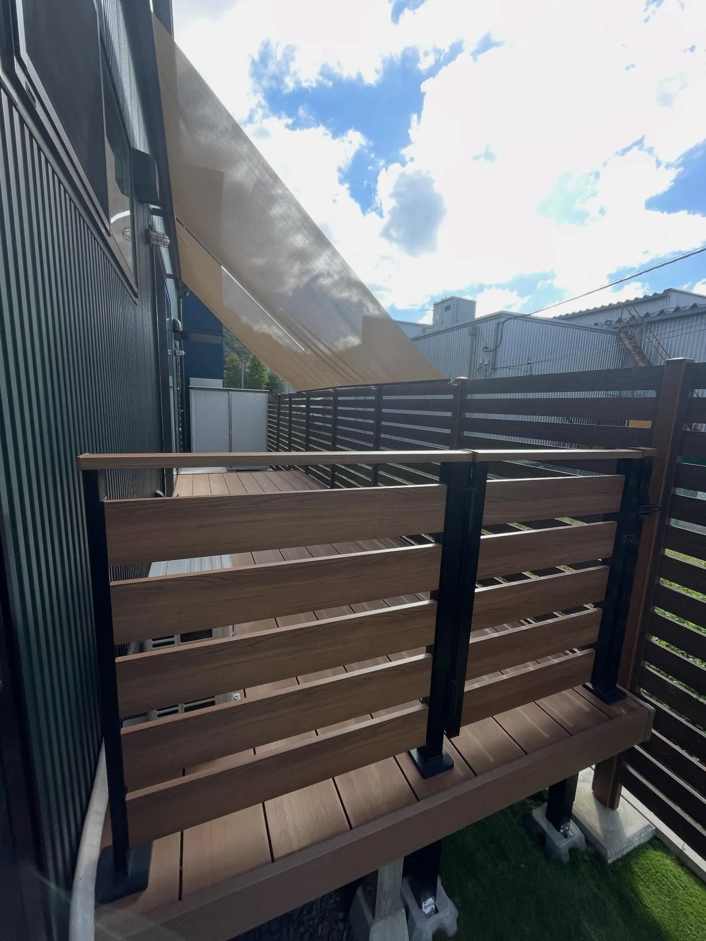 【朝来市和田山 ウッドデッキ工事】