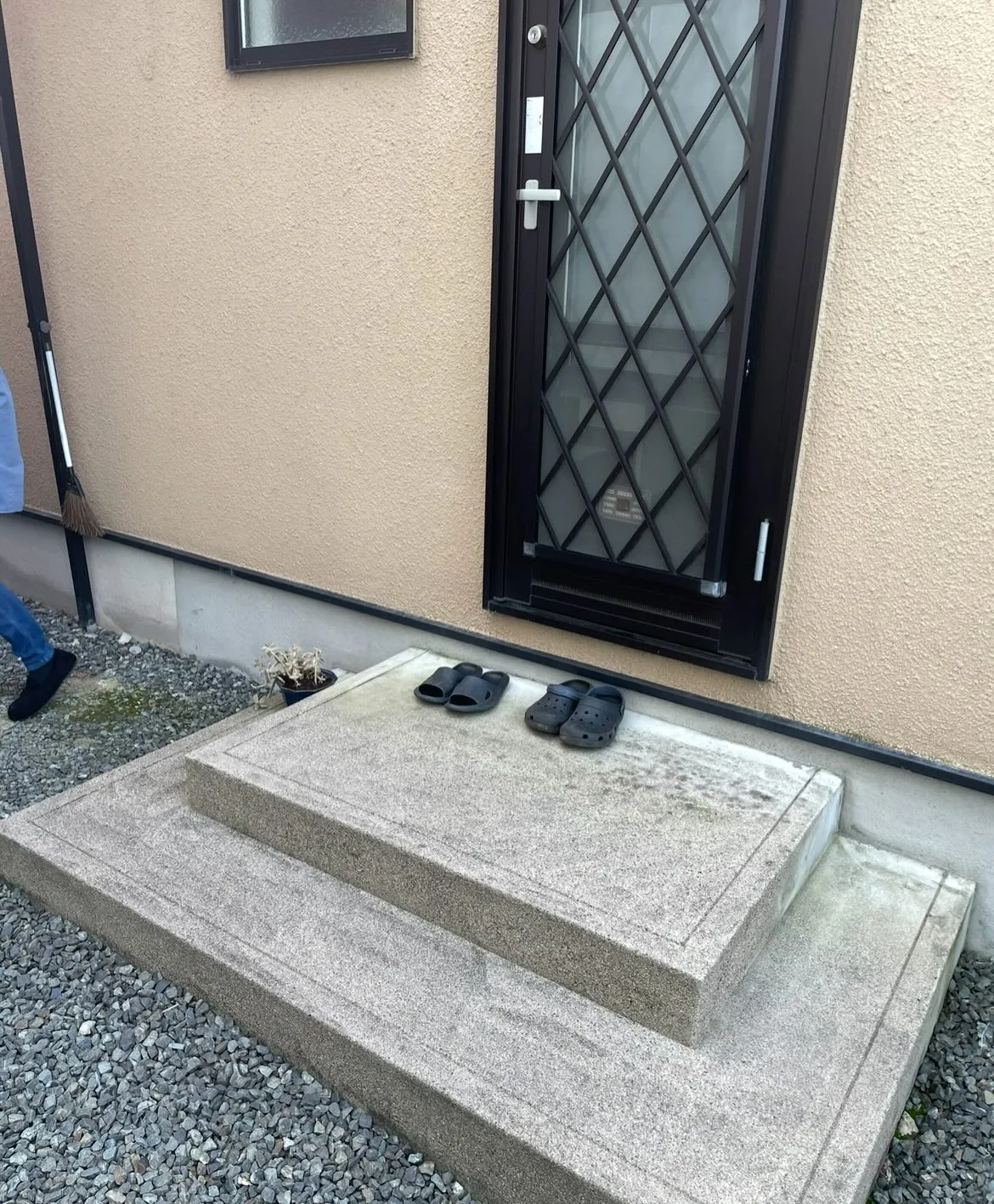 【豊岡市内 駐車場リフォーム工事】