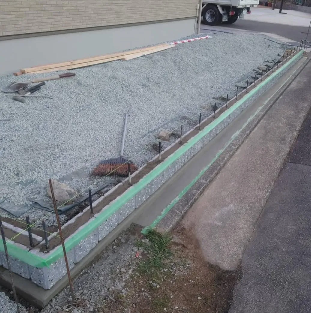 【朝来市 フェンス工事】