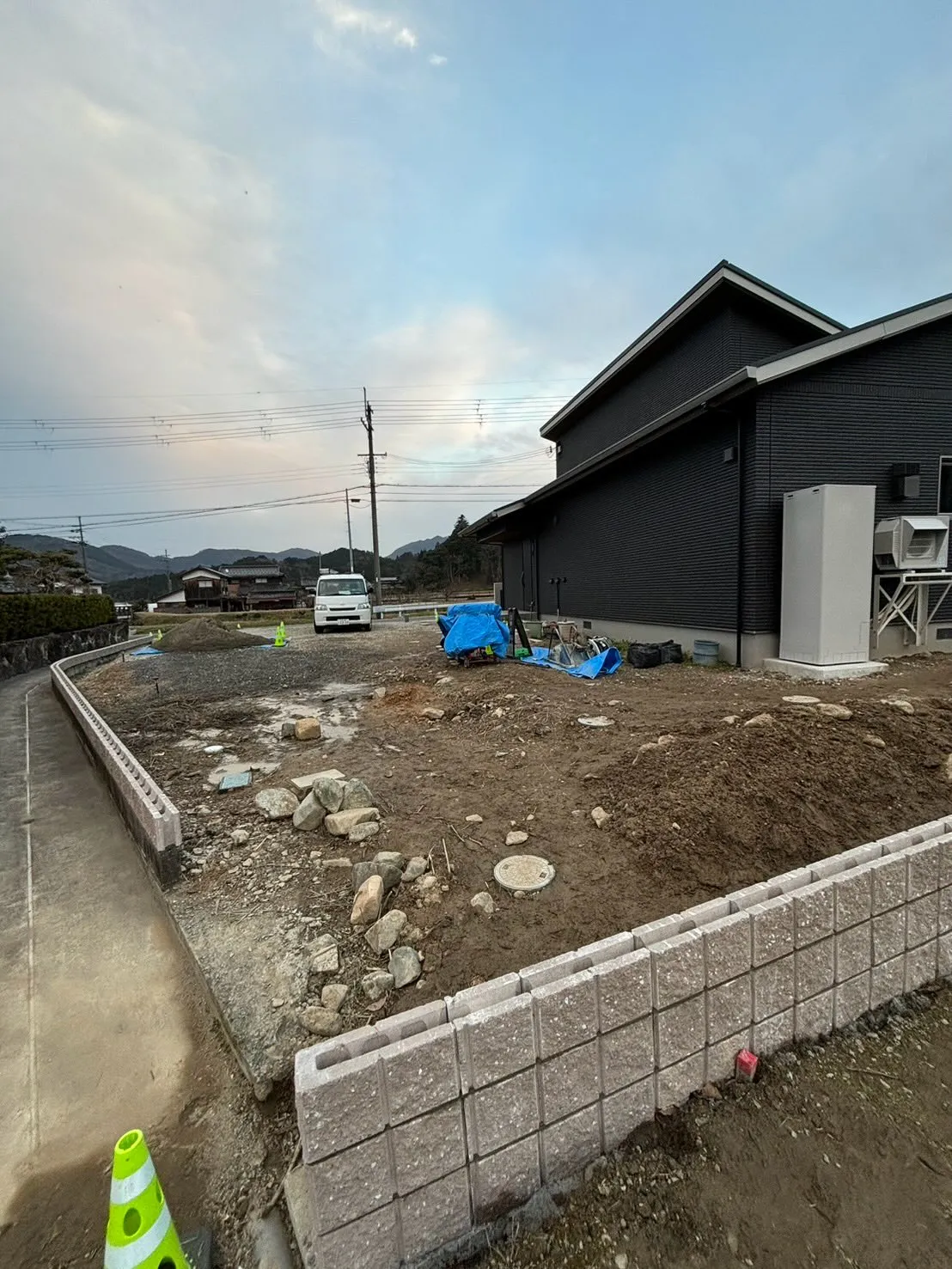 【朝来市 新築外構工事】