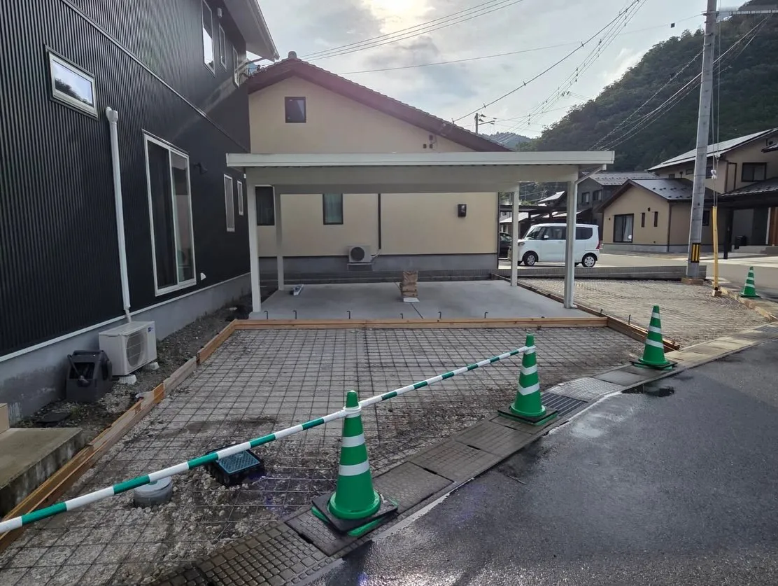 【養父市 駐車場土間コンクリート工事】