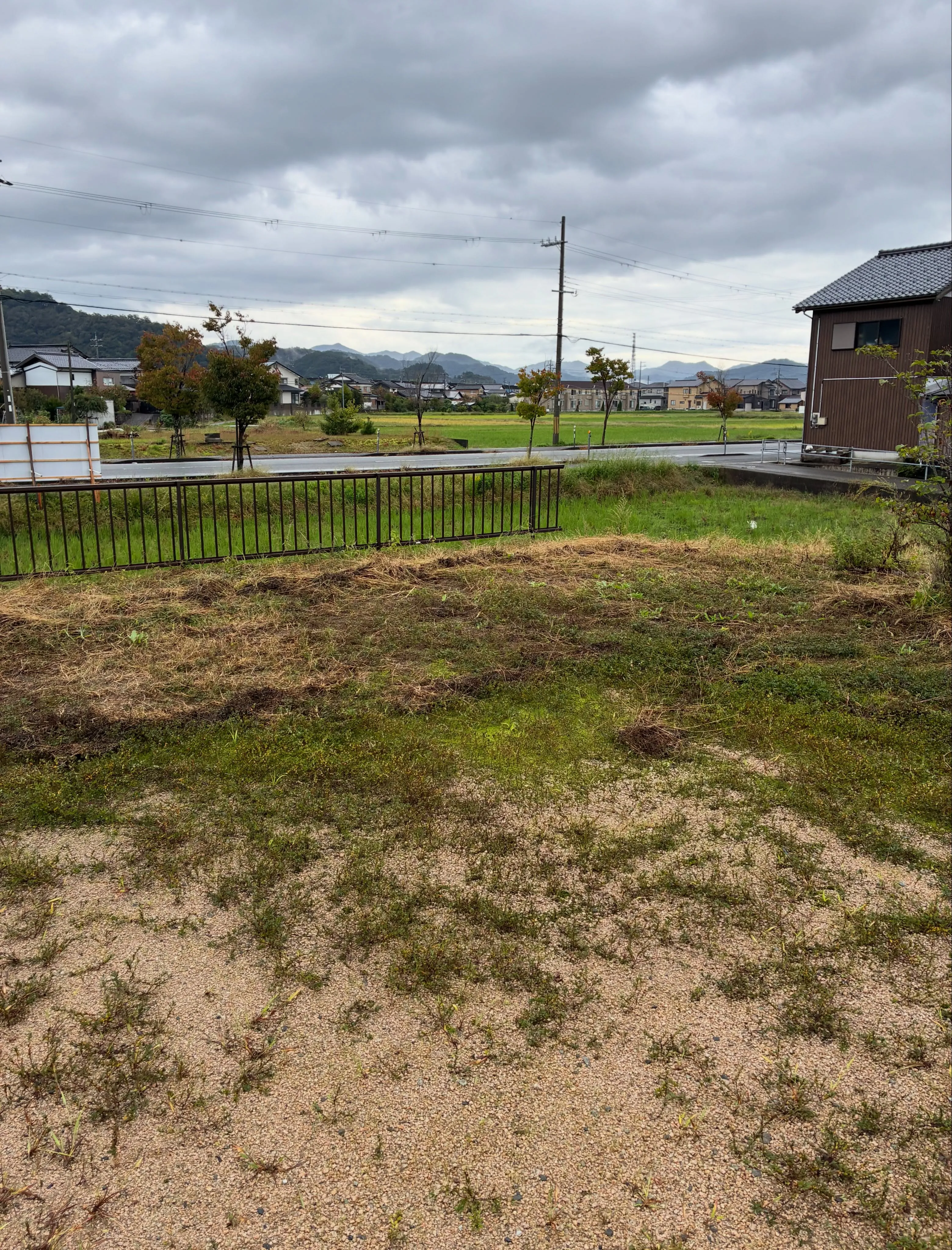 【豊岡市 お庭の雑草対策】