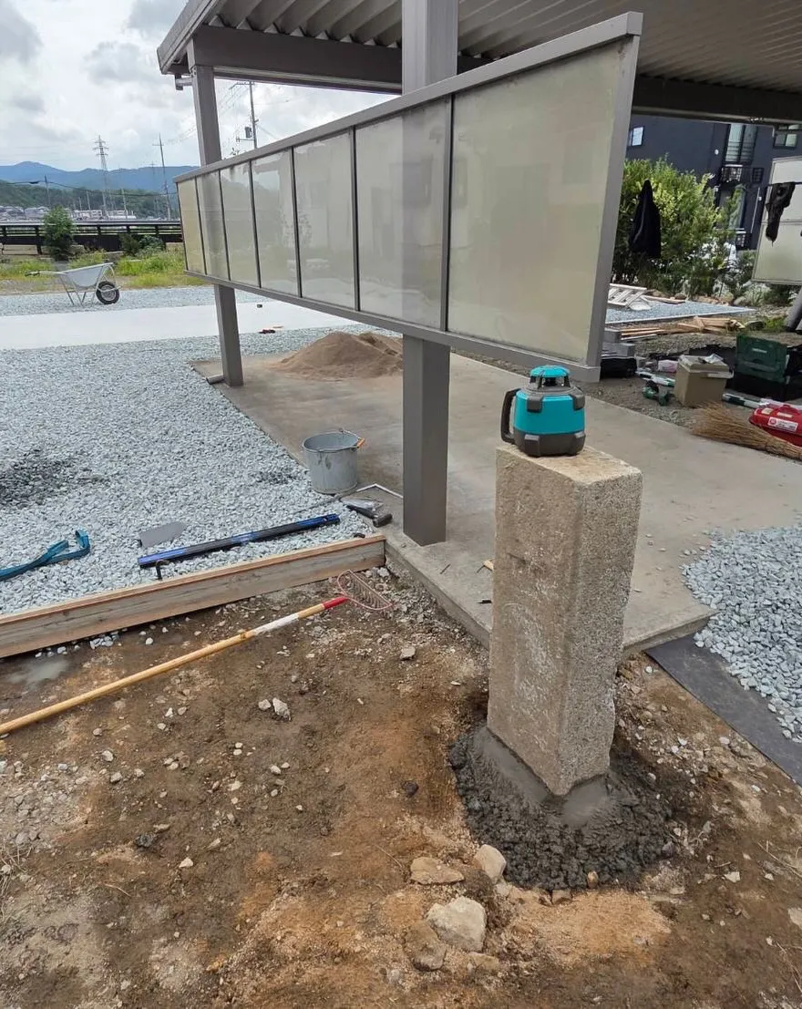 「豊岡市 雑草管理の手間を減らして、使いやすい駐車スペースへ...