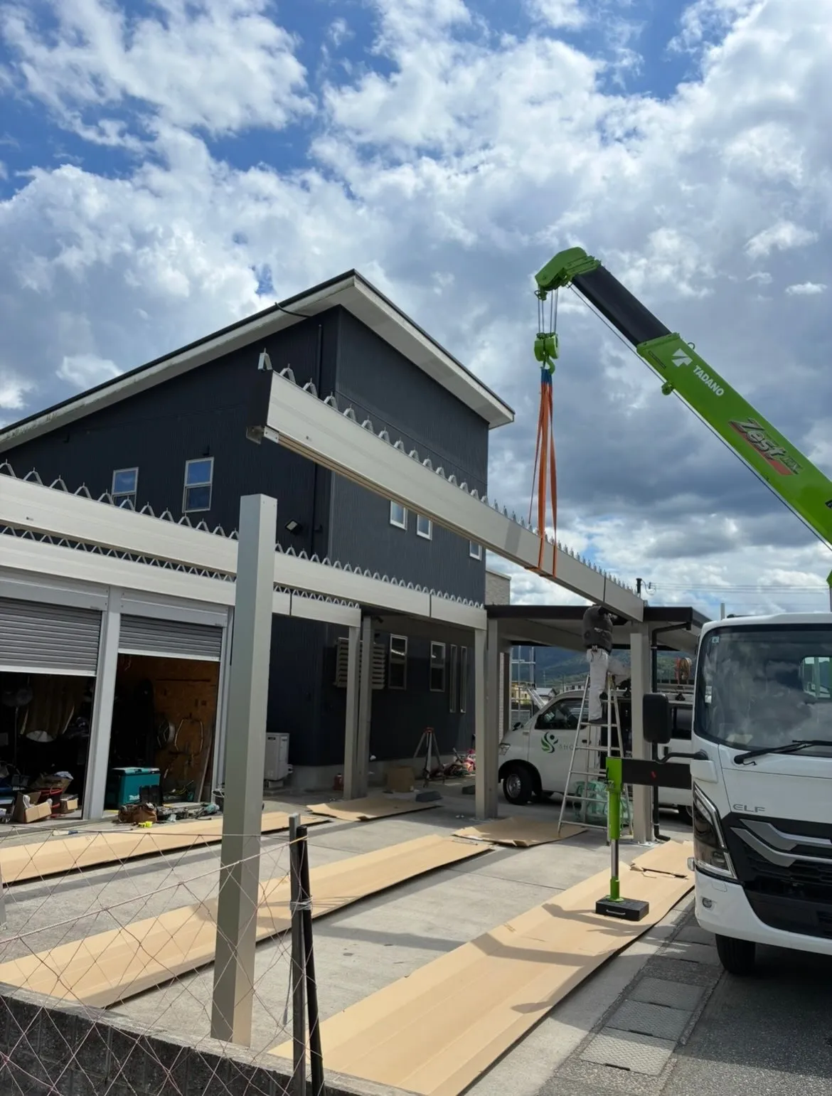 【カーポート2台用から、3台用へ】